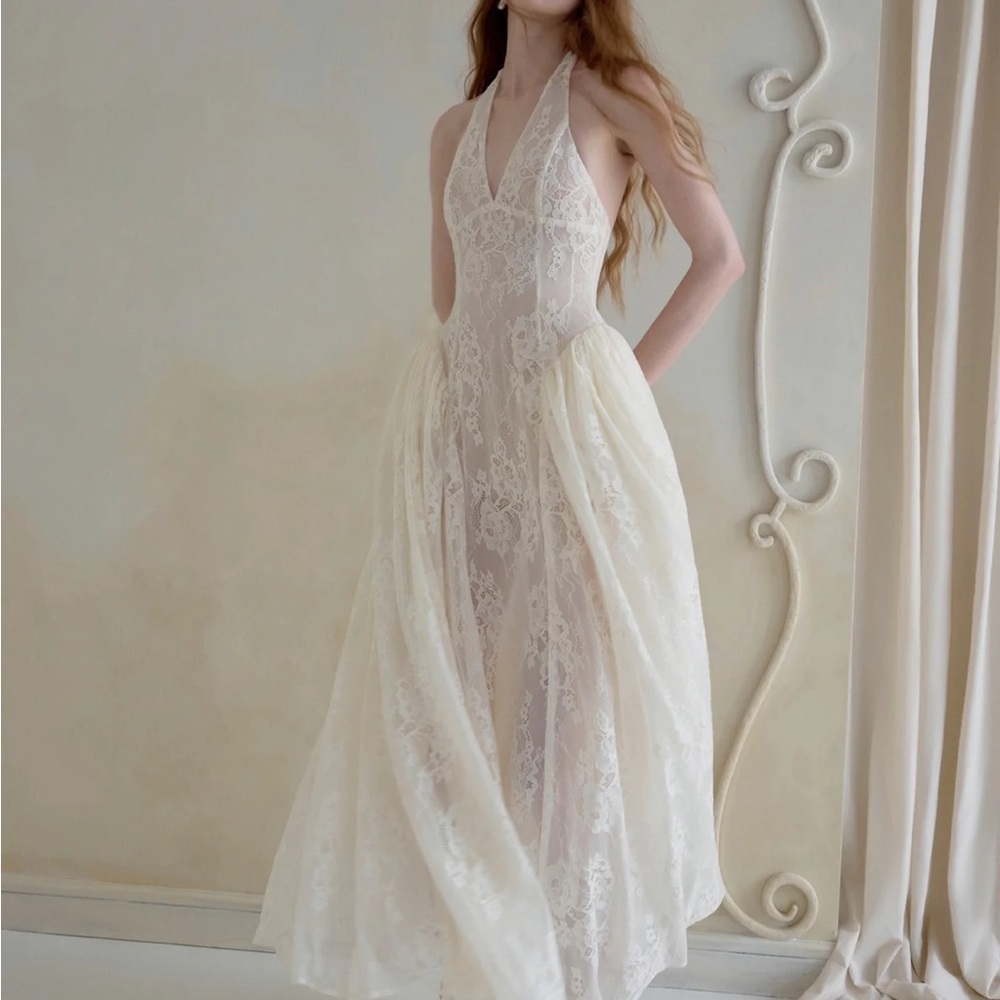 Huong Boutique NWT Ivory Lace Halter Dress